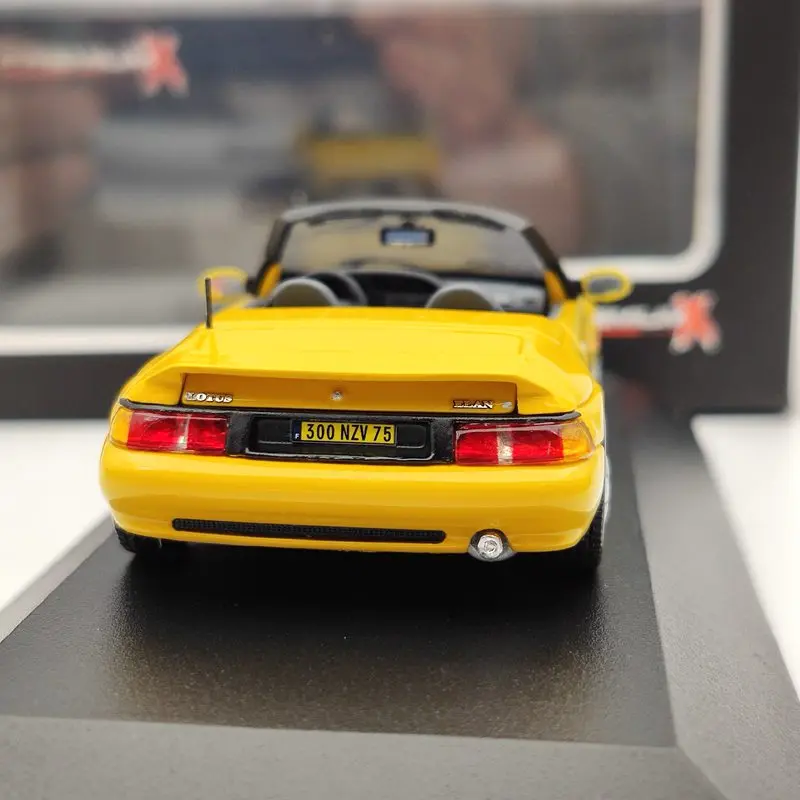 Лимитированная коллекция автомобилей Premium X 1/43 для Lotus Elan M100 S2 1994 Yellow PR0049| |