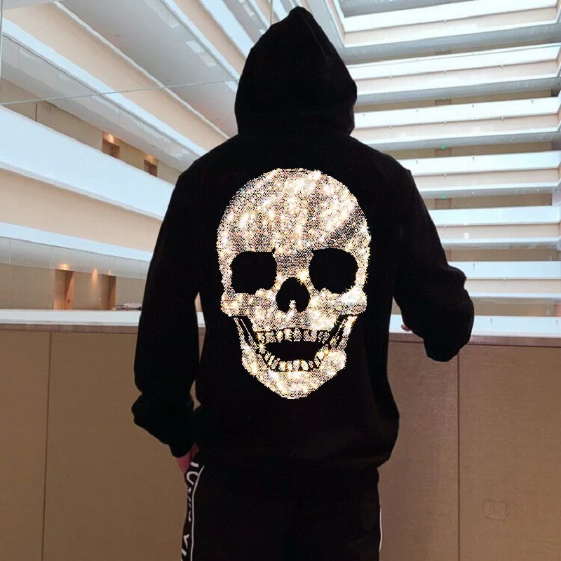 

New Fashion Designer Heavy Craft Skull Rhinestone Gradient Male Hoody With Hat Men's Hoodies Sweatshirt Asian sizeM-5XL