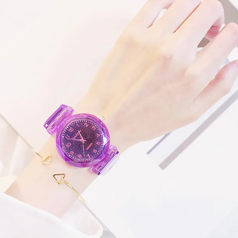 Женские часы женский браслет подарочный набор в коробке женские кварцевые со