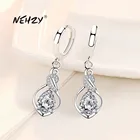 Женские серьги из серебра 925 пробы с голубым и розовым кристаллом