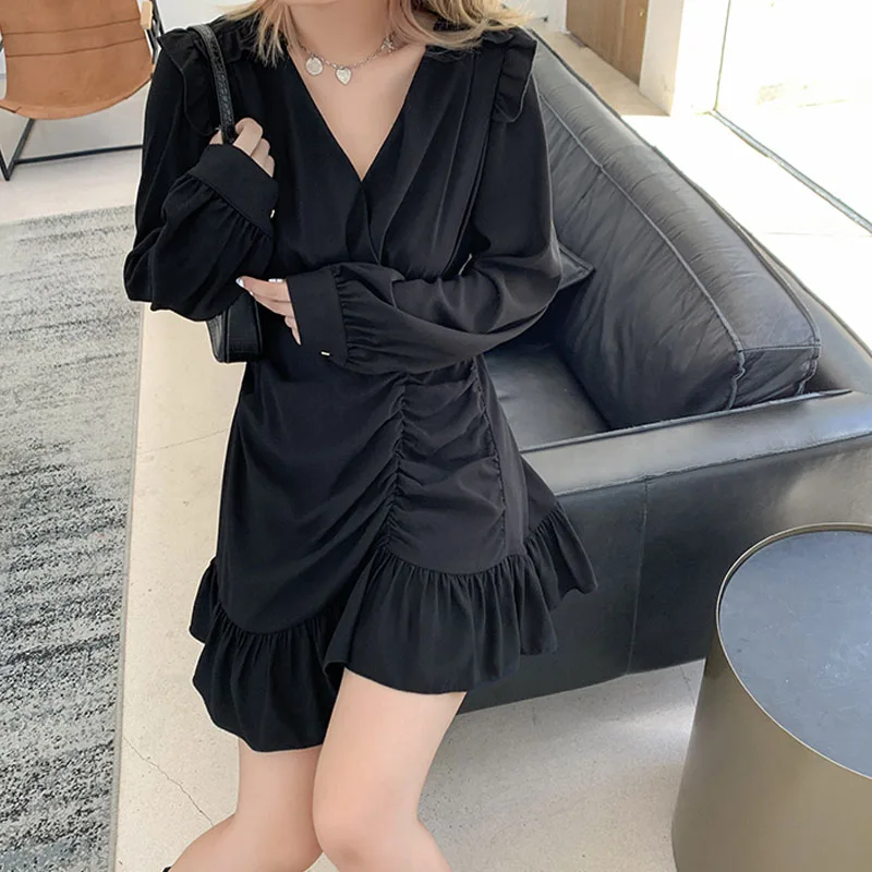 

One Piece Irregular Pleated Dress 2021 New Summer Sexy V-Neck Full Sleeve Draped Mini Dress Women High Street French Party Dress