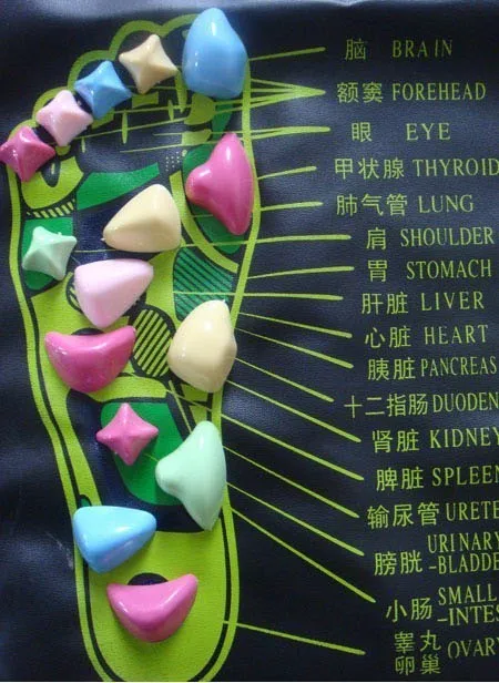 Массажная подушка для ног удобная массажа стоп с имитацией гальки дорожная