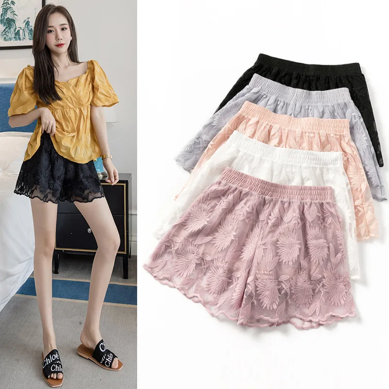 

2021 New Summer Home Beach Style Shorts Loose Color Feather Print Shorts Female Leisure Vacation Style Sexy Girl Womens Shorts