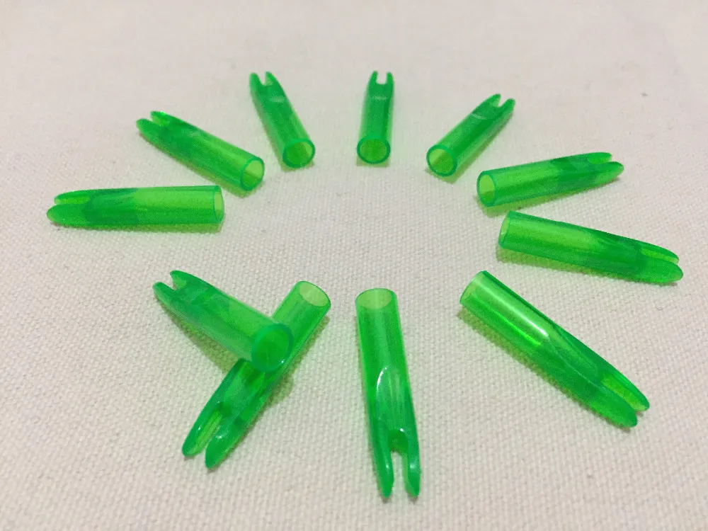 

12pcs Archery Fiberglass Arrows 30inch OD8mm One Arrows Nock 2.8inch Plastic Vanes 90gr Tips Bow and Arrows Hunting