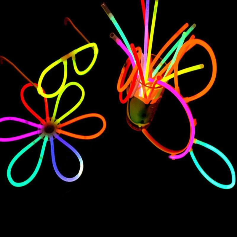 

100Pcs Party Fluorescence Light Glow Sticks Bracelets Necklaces Bright Mix Color