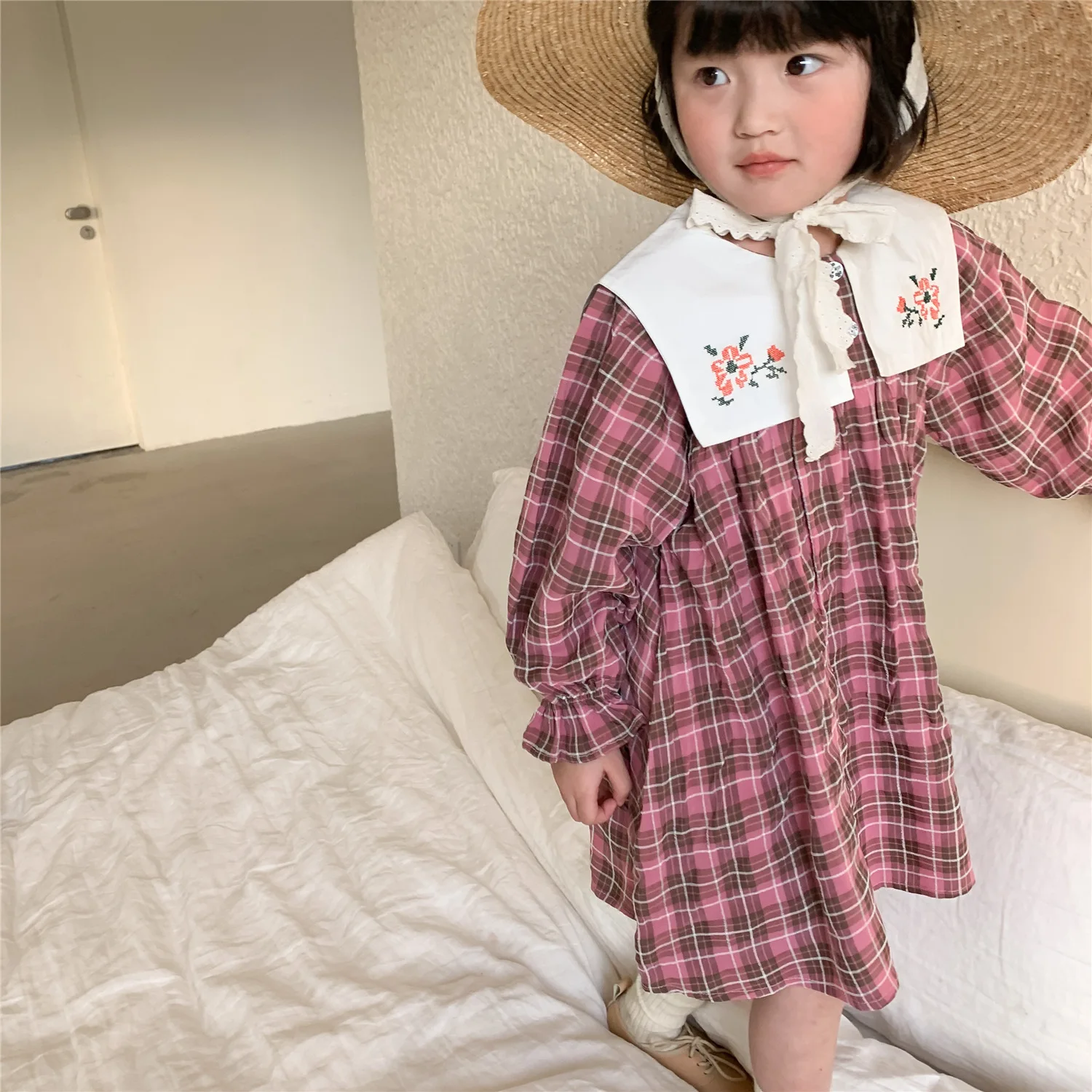 

Embroidery Plaid Flower Spring Summer Girls Dress Kids Teenagers Children Clothes Outwear Special Occasion Long Sleeve High Qual