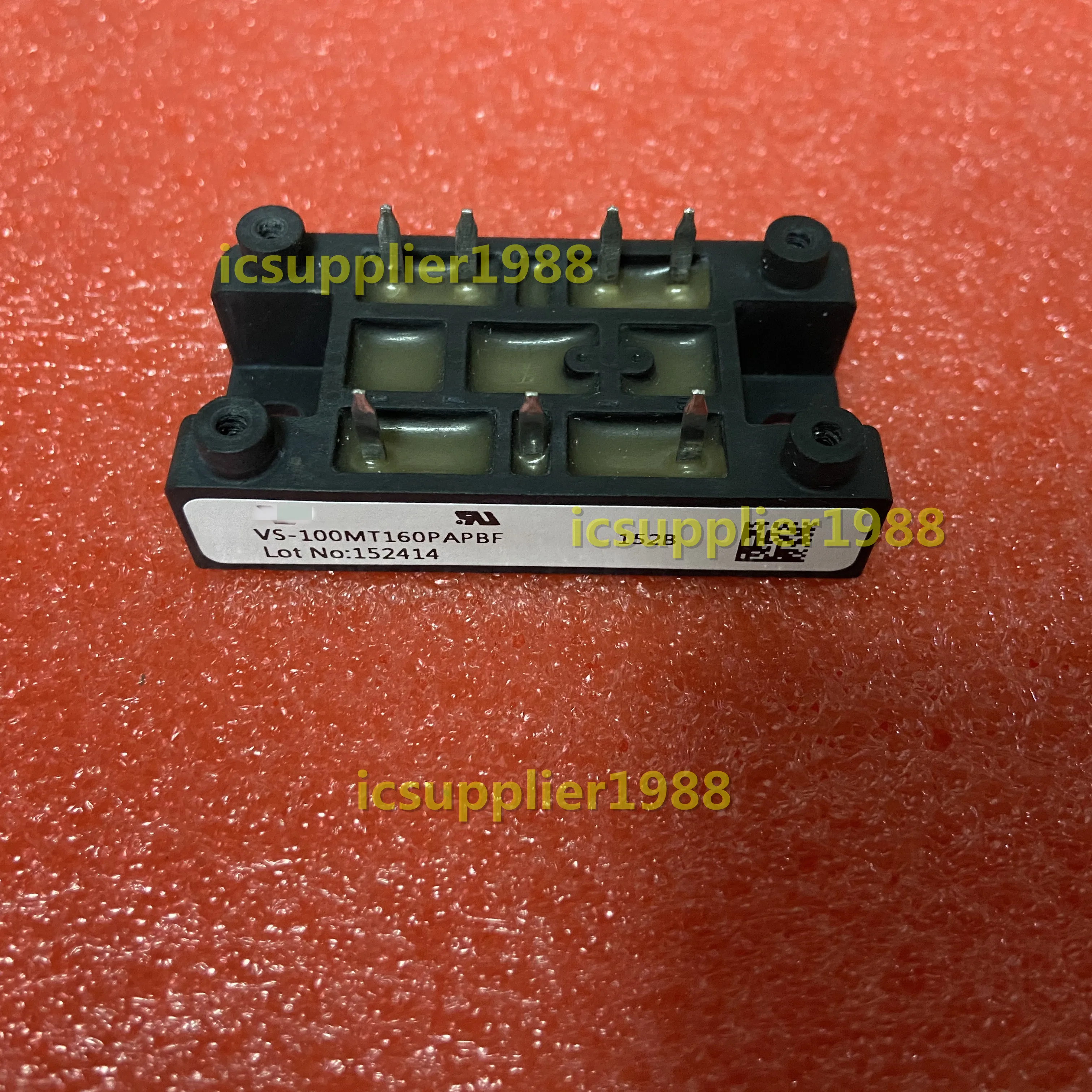 

VS-100MT160PAPBF 3-фазный мост Rect диод 100A 1600V 7-контактный MT PA 100MT160PAPBF