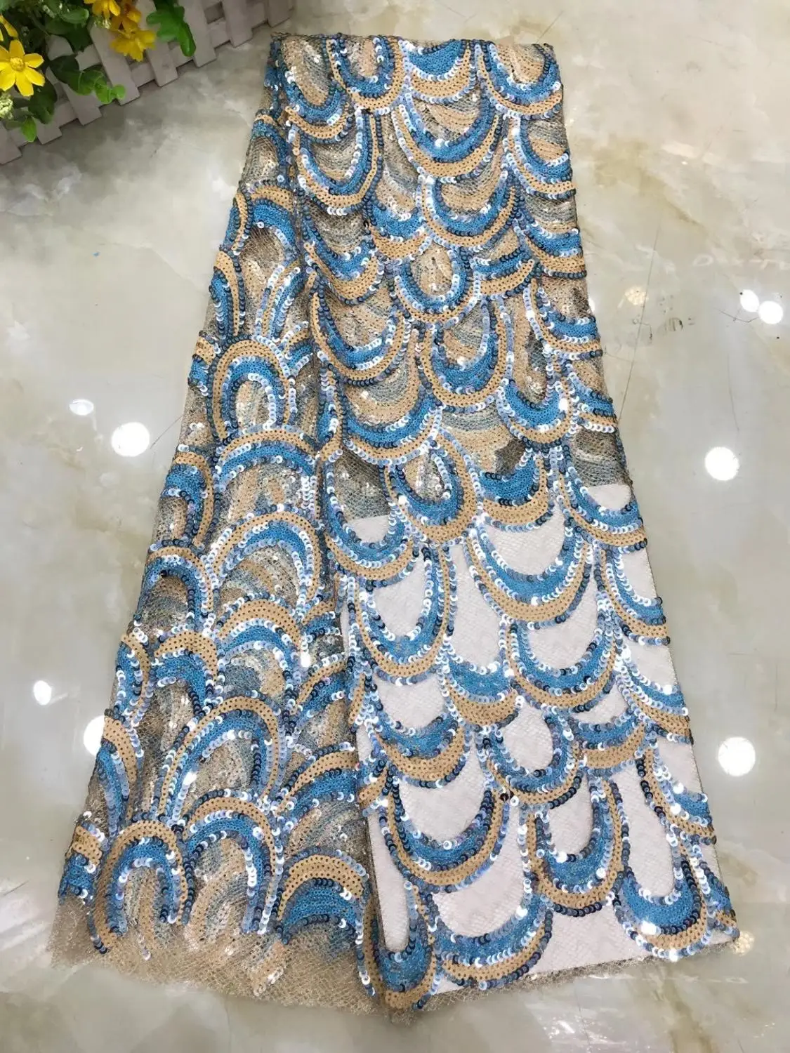 

2020 Новый швейцарская Кружевная Ткань 5 ярдов вышивка с кружевами и блестками, размеры с Ткань для банкетные вечерние производительность ...