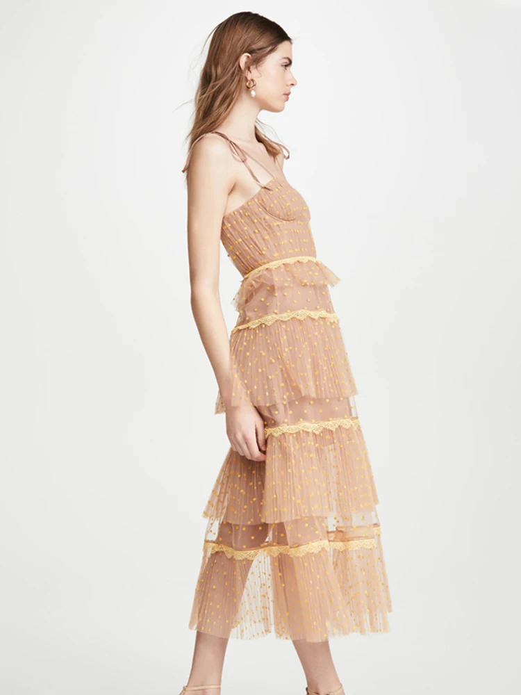 Женское плиссированное платье топ в горошек летнее с контрастной многослойной