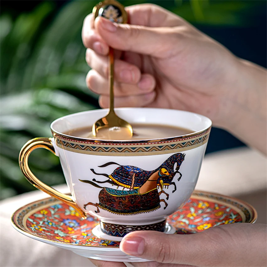 

High Quality Bone China Coffee Cup And Saucer Set Advanced Royal Classical Afternoon Tea Cups Ceramic Milk Cup Espresso Cup