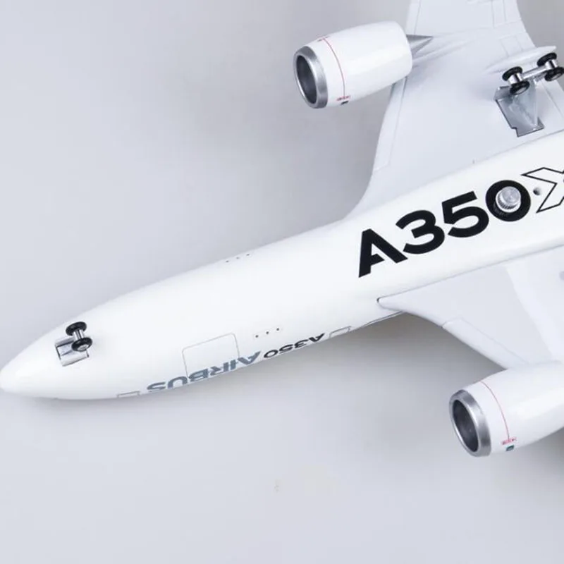 Модель самолета Airbus A350 47 см 1/142 масштаб литой пластик | Игрушки и хобби