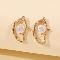 fashion style irregular pearl earrings temperament earrings