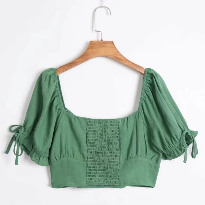 Женская укороченная блузка с воротником-стойкой и пуговицами спереди | одежда