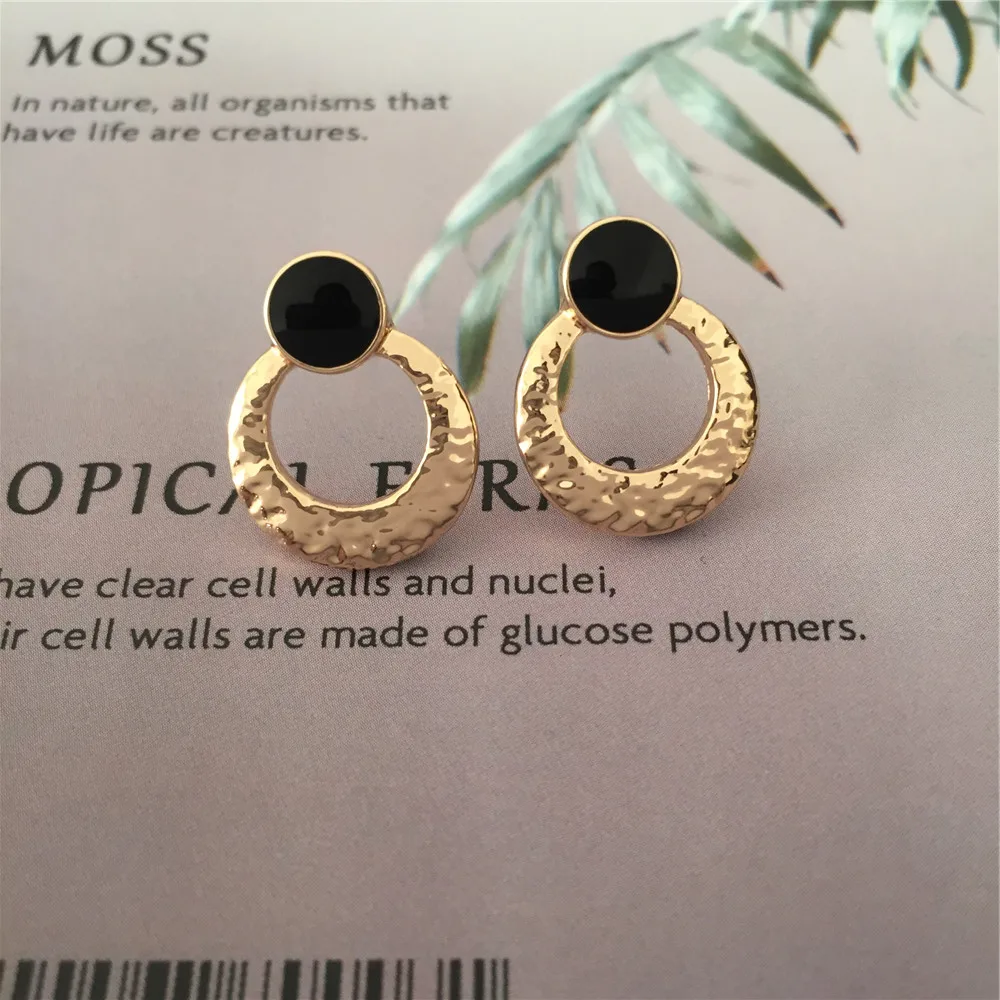 Прекрасный Золотой Цвет Кованые Круглые с черной эмалью точечный штифт серьги