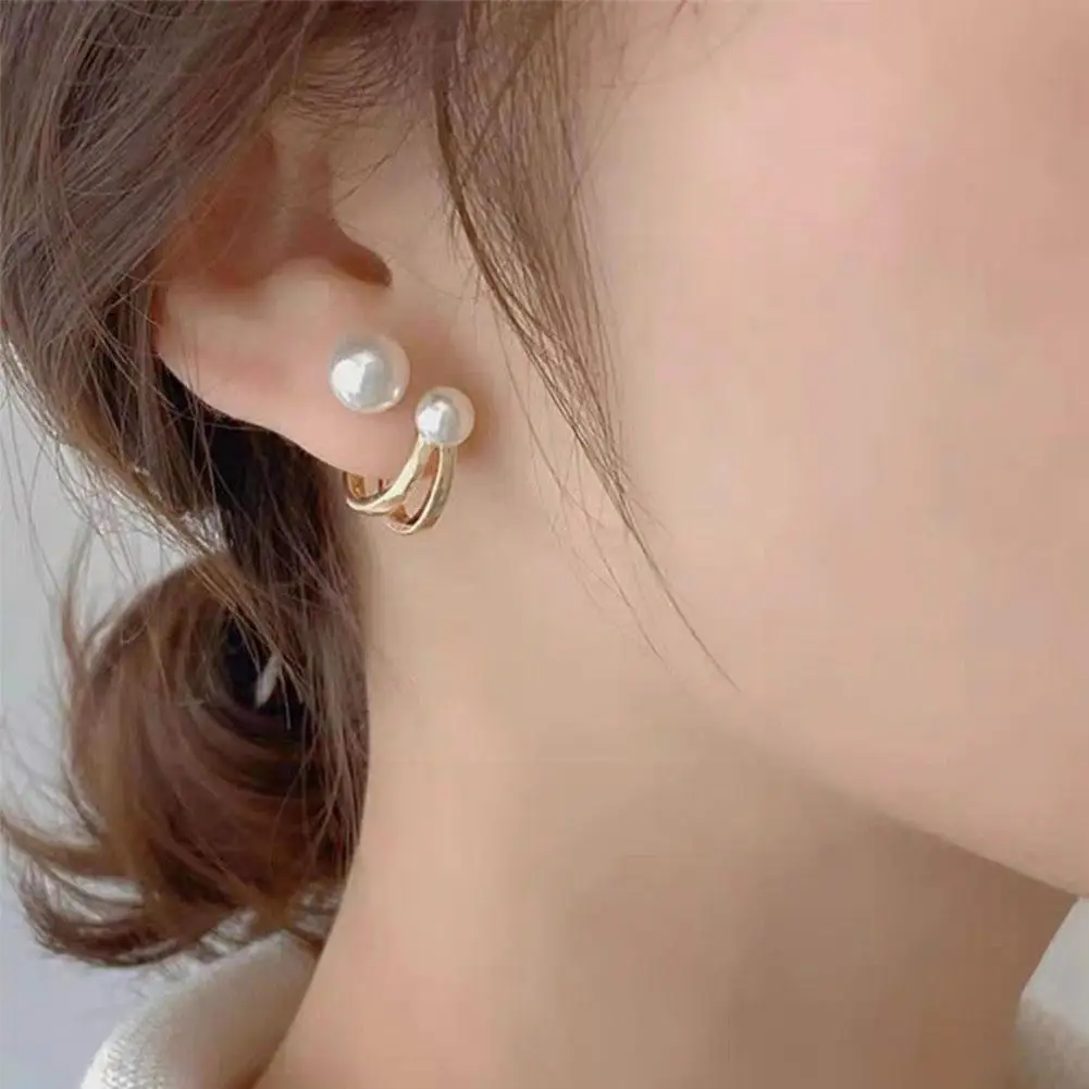 

S925 Vintage Needle Light Luxury Pearl Stud Earrings For Women Korean Simple Design Golden Plating Female Stud Earrings Jew F3g0