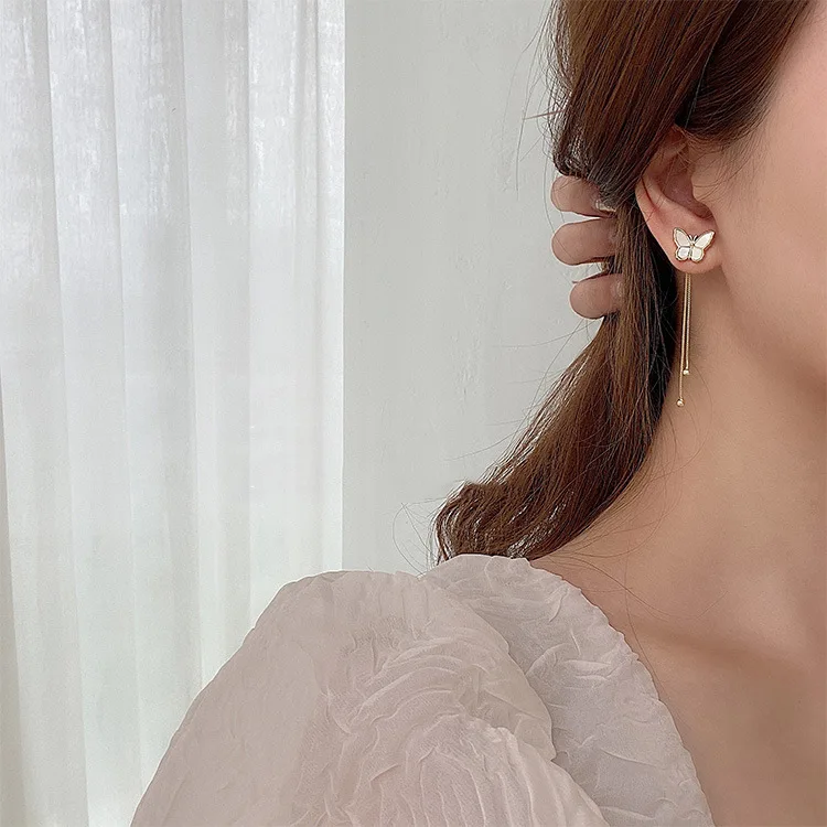 

Retro White Shell Butterfly Earrings, Long Metal Tassels On The Back, Ladies Fashion Earrings, Simple Temperament Jewelry
