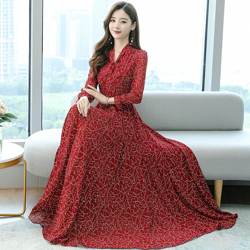 

2021 spring and autumn new temperament waist slim slimming knee bow V-neck bronzing dress