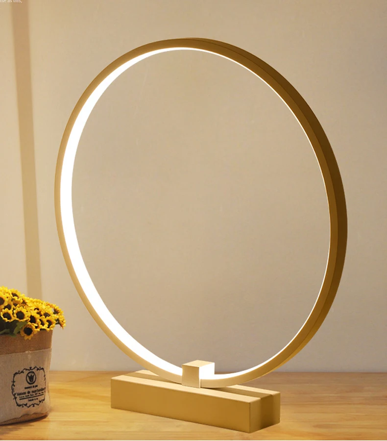 Для гостиной спальни дома простой светодиодный светильник с защитой глаз