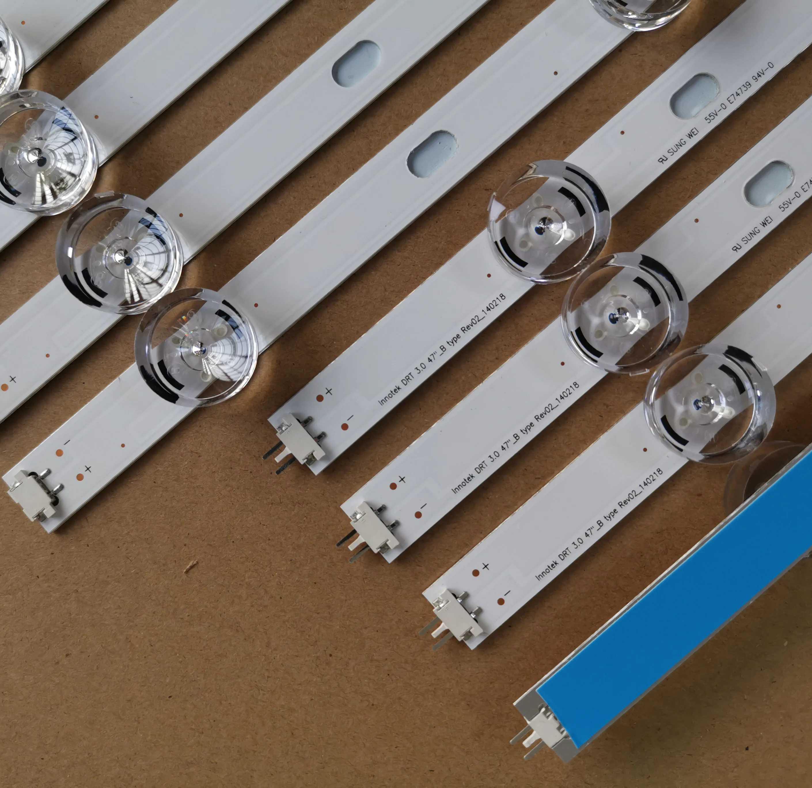 Новая алюминиевая Светодиодная лента 8 шт./компл. 9 ламп для LG Innotek Drt 3 0 47 дюймов