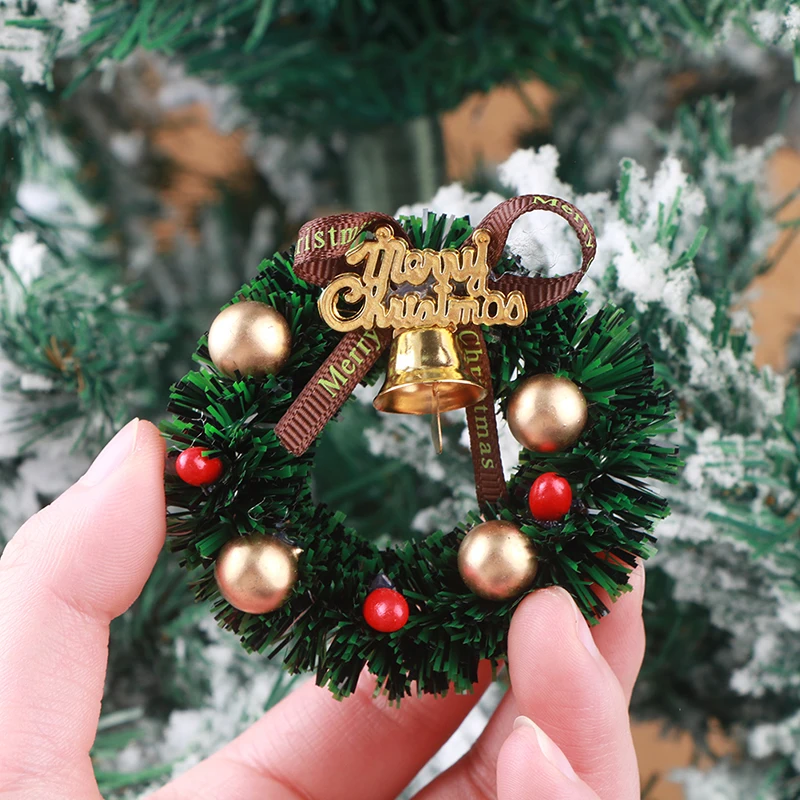 

1pc Miniature Wreath Doll House Christmas Tree Wall Baking Dollhouse Accessories Diy Hut Christmas Baking Decoration