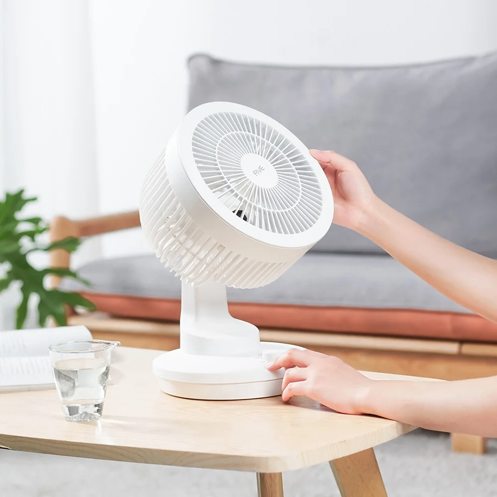 

Shaking Head Summer Fans Small Personal Desktop Table Fan with Strong Wind Quiet Operation Portable Mini Fan for Office Bedroom
