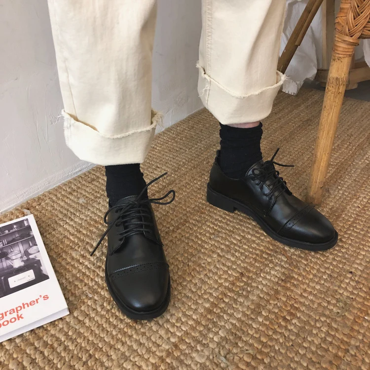 

British black lace-up flat women's shoes fashion wild retro college style comfortable large size women's leather shoes