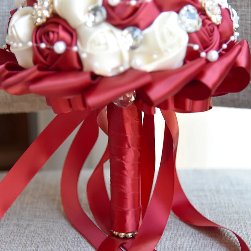 

Christmas Chinese Valentine's Day Dride Holding Flowers Wedding Gifts Wedding Supplies Crystal Wedding Bouquet