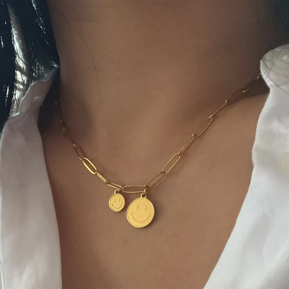 

Cute Double Small Round Smiley Face Pendant Necklace for Women Trendy Vintage Stainless Steel Charm Clavicle Choker Chain Collin