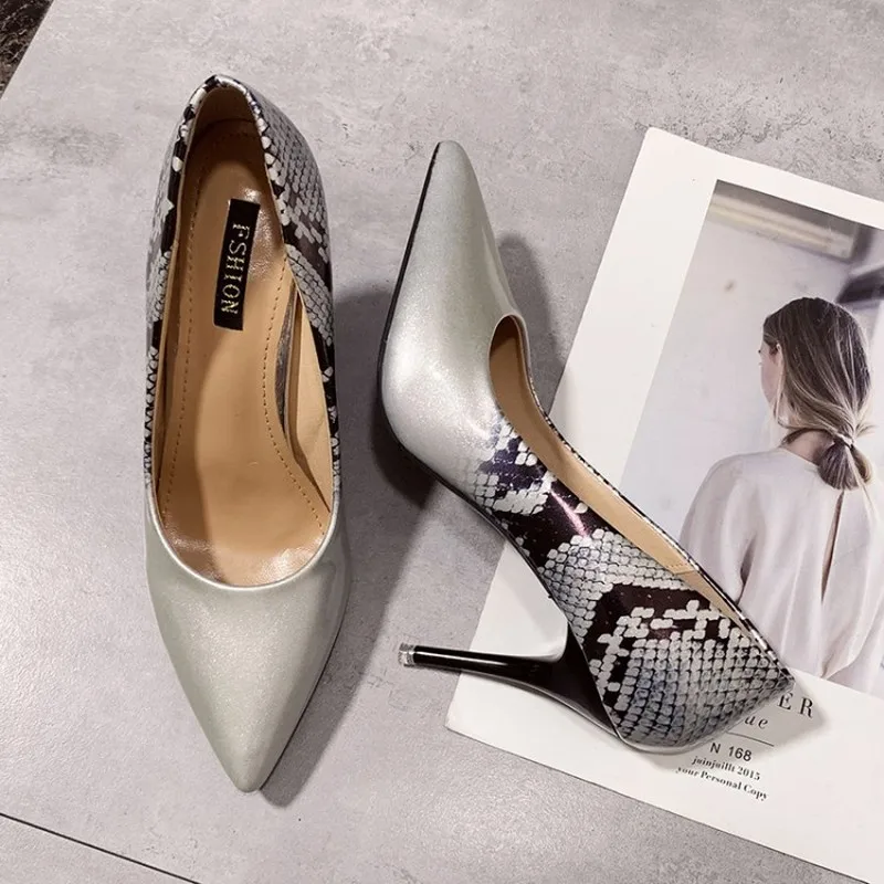 

2020; Красивые модельные туфли с острым носком; Элегантные женские туфли-лодочки модные туфли-лодочки для офиса пикантная обувь на высоком ка...