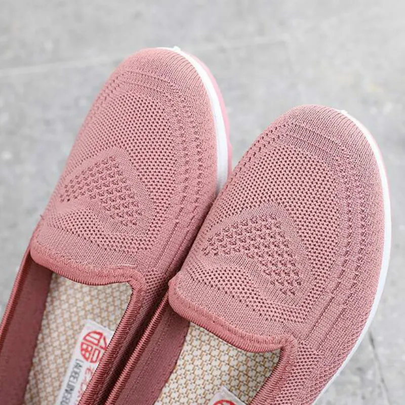 

Mothers shoes, knitted fabric loafers for women, casual sneakers for spring and summer, flat heels, breathable flat shoes