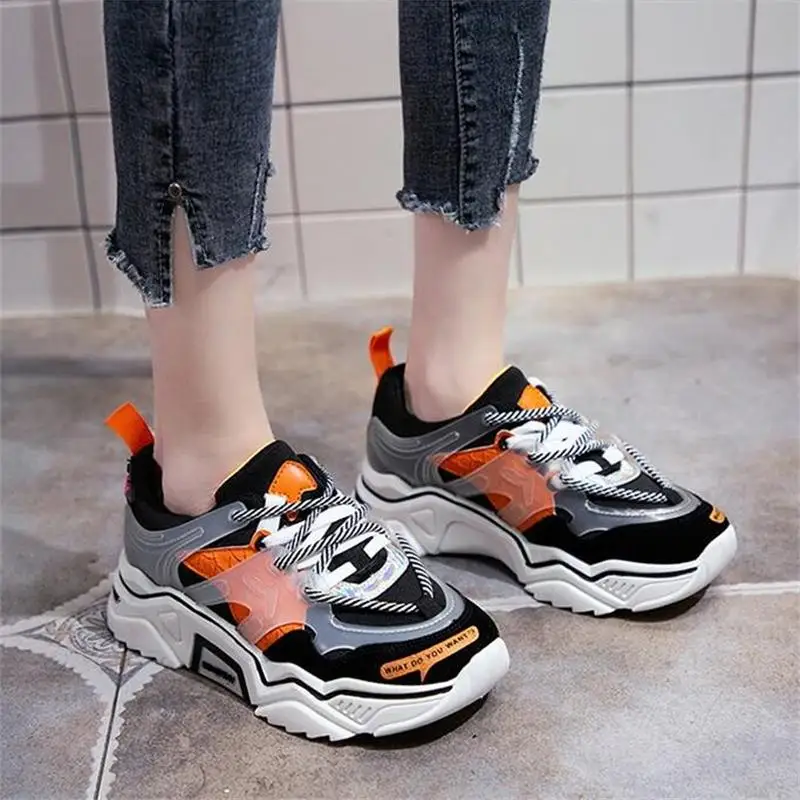 2019 Autumn New European Station Popular Thick Bottom Korean Version Wild Color Matching Casual Outdoor Women's Sports Shoes |
