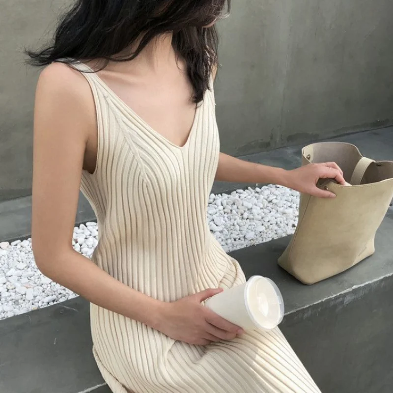

Ribbed Knitted Dresses for Women Summer 2021 V-neck Black Party Casual Harajuku Slim Beige Pullovers Vintage Midi Dress