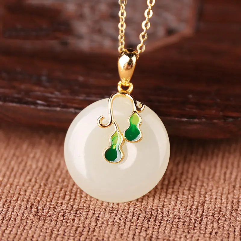 Ожерелье женское из натурального нефрита инкрустированное серебром | Украшения