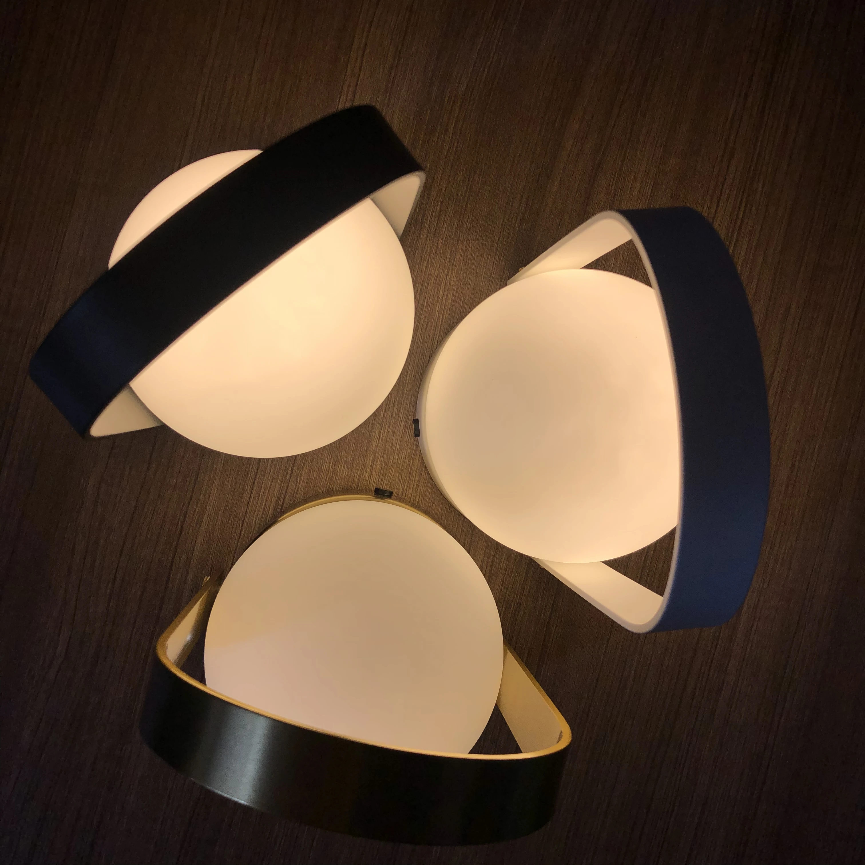 

LED desk lamp dimmable protection eyes USB charging smart touch switch bedside lamps Round rotatable table lamp