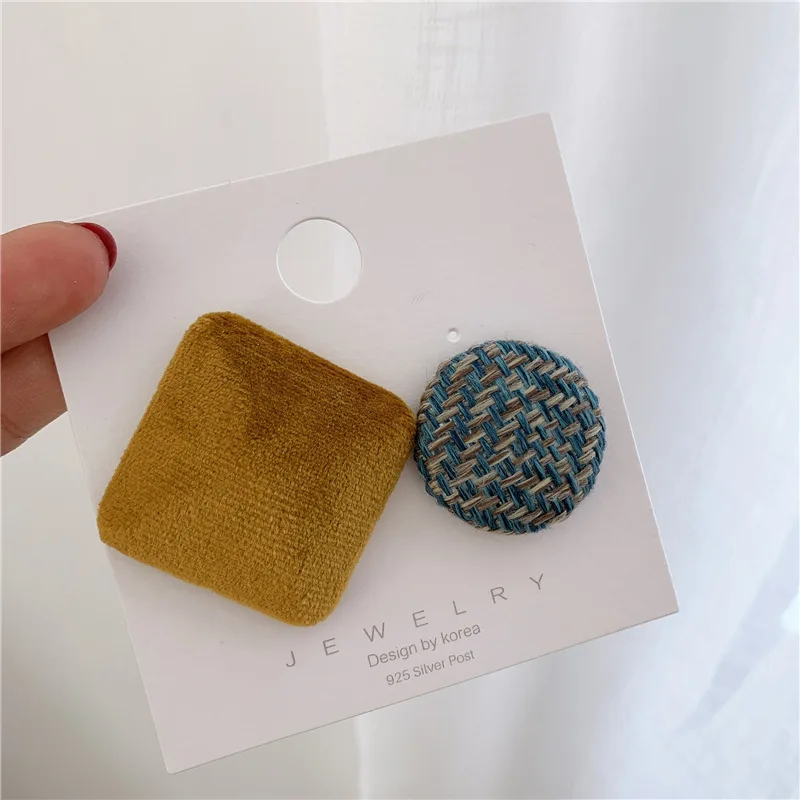 FFLACELL 2019 Korean Autumn Winter Retro Hit Color Asymmetric Geometric Flannel Button Stud Earrings for Women Girls | Украшения и
