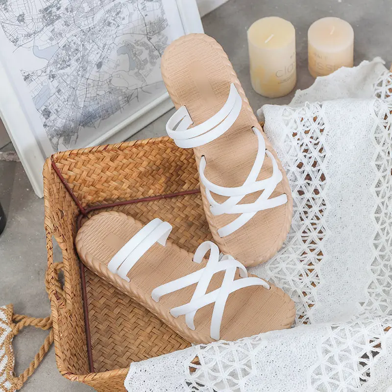 

Women Sandals Summer Beach Shoes Butterfly Rhinestone Flat Bohemian Casual Sandals Breathable Sandalias Chaussure Femme