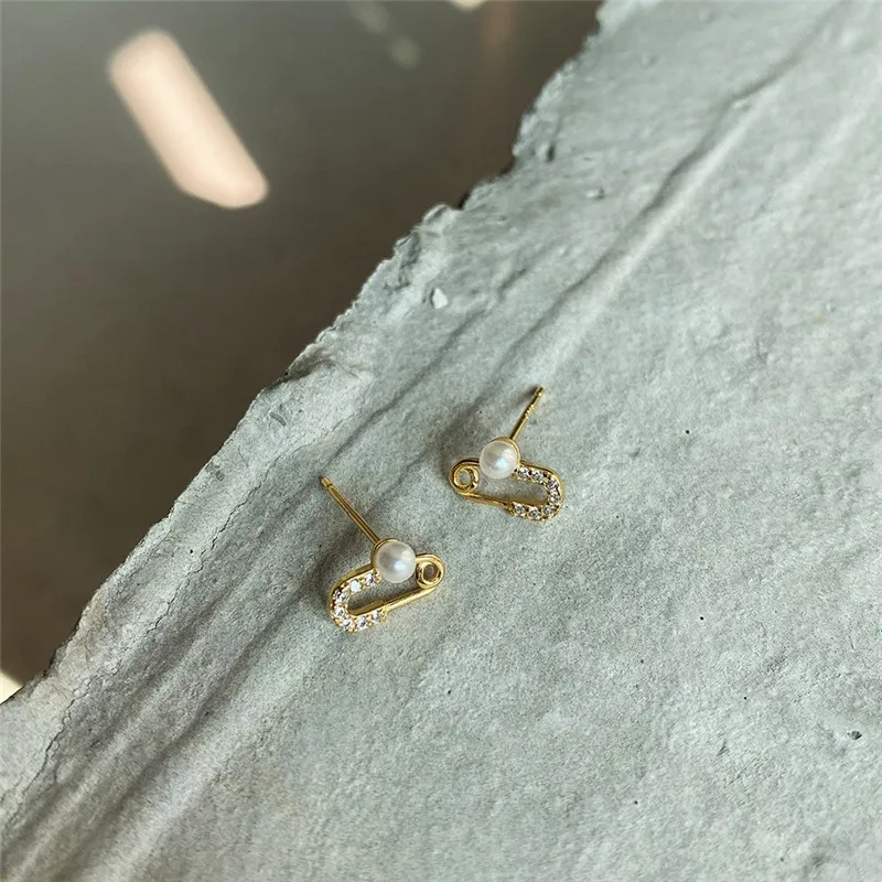 

RUIYI Real 925 Sterling Silver Girls Exquisite Cute Mini Pin Earrings Women Pearl Jewelry Zircon Setting 18K Gold Simple Earring