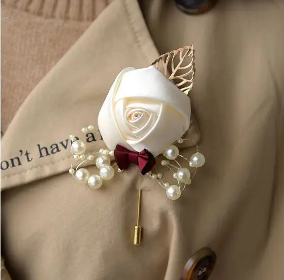 milk white brooch Дешевые PE розы невесты свадебные поролоновые цветы розы свадебный букет ленты поддельные свадебные букет de noiva Индивидуальные - Цвет: milk white brooch