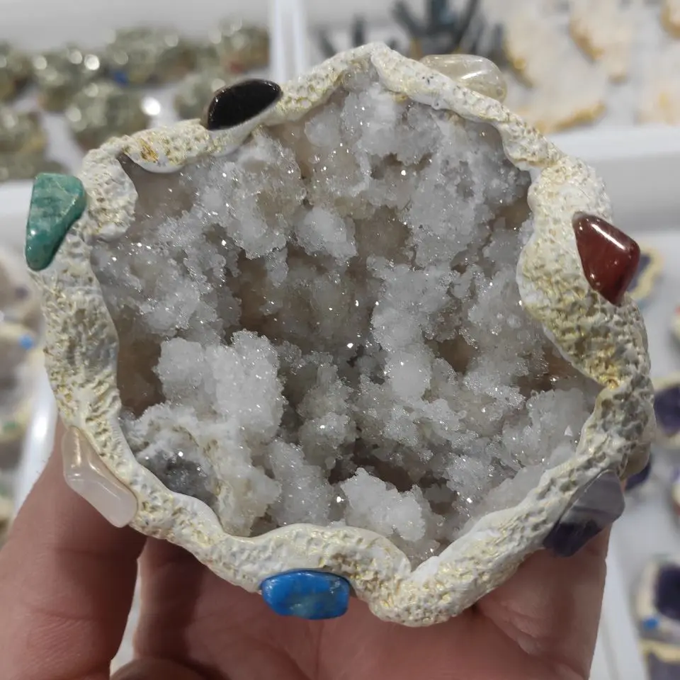 

1pcs Natural rare agate crystal cave quartz crystal cluster mineral aura healing crystal decorative mineral specimen