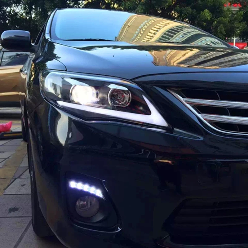 

LED Strip Car Head Lamp for Toyota Corolla Altis Headlights Assembly 2011 2012 2013 with LED Yellow Turn Light