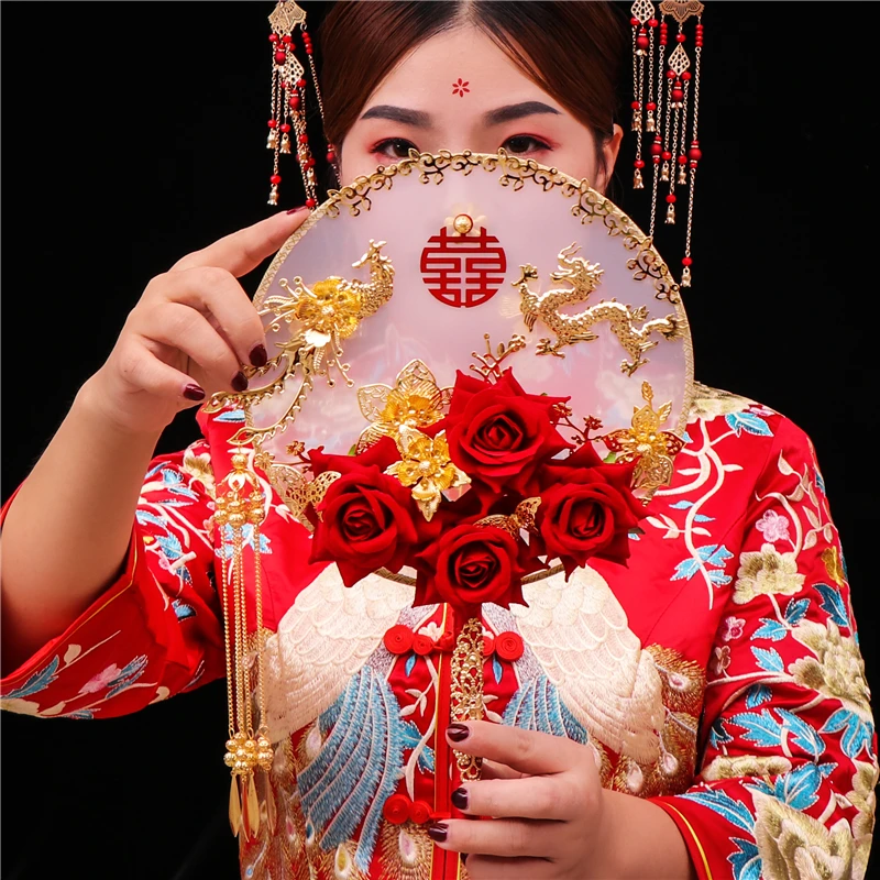 

Круглый Шелковый веер в китайском стиле с драконом Фениксом для невесты, подвеска в виде феникса, золотой, традиционный китайский веер для с...