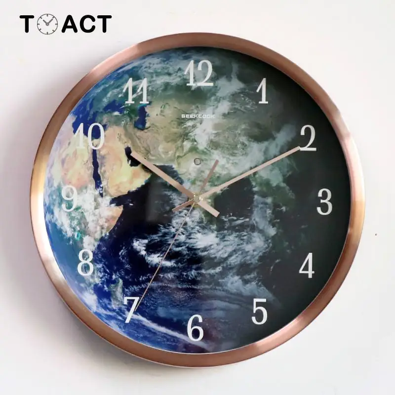 Настенные часы светящиеся светодиодные с цифрами тихие Светящиеся в темноте