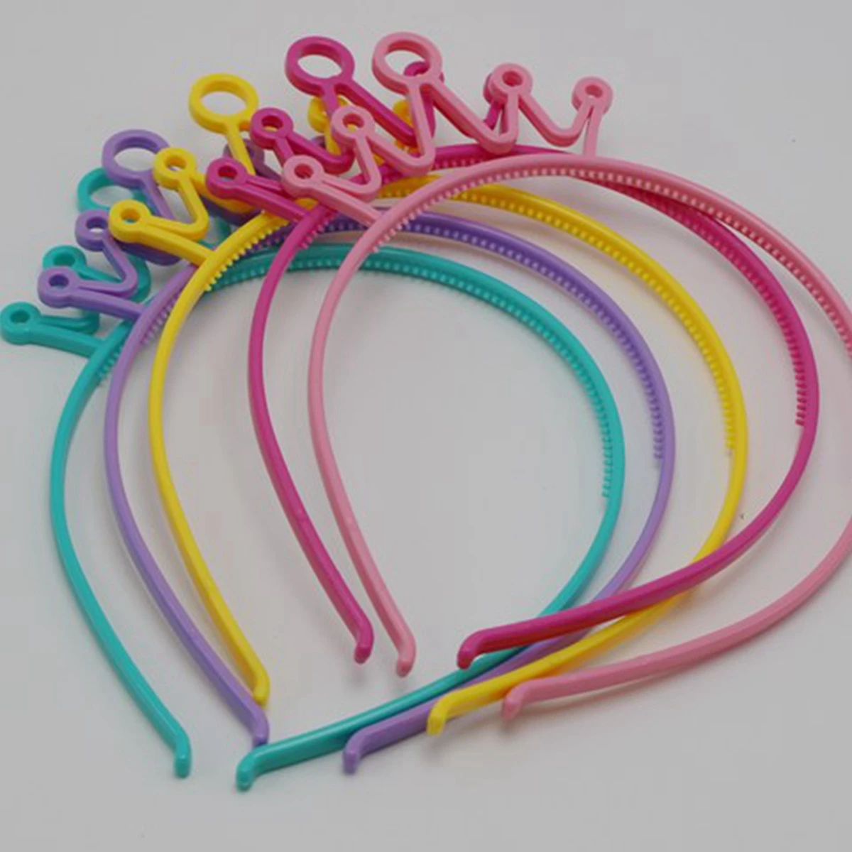 10 Mixed Color Plastic Crown Hair Tiara Princess Headband Hair band Party Favors images - 6