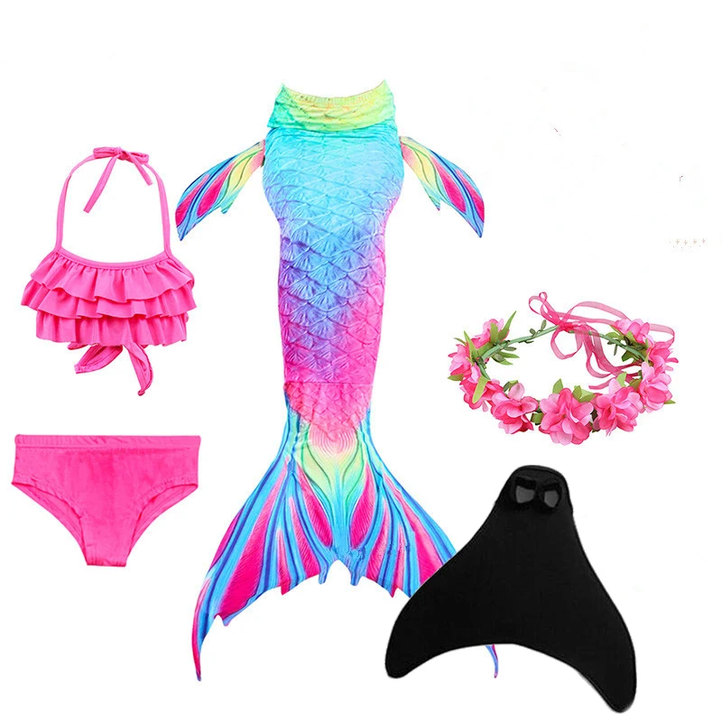 

Costumes & Accessories