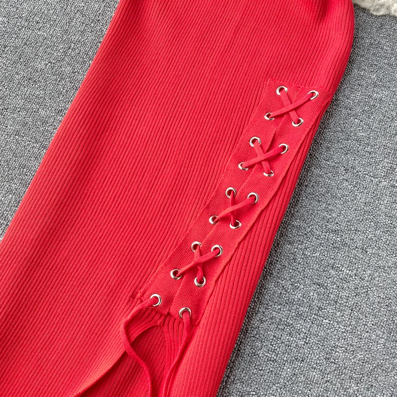 Женское Бандажное однотонное платье с высокой талией и круглым вырезом