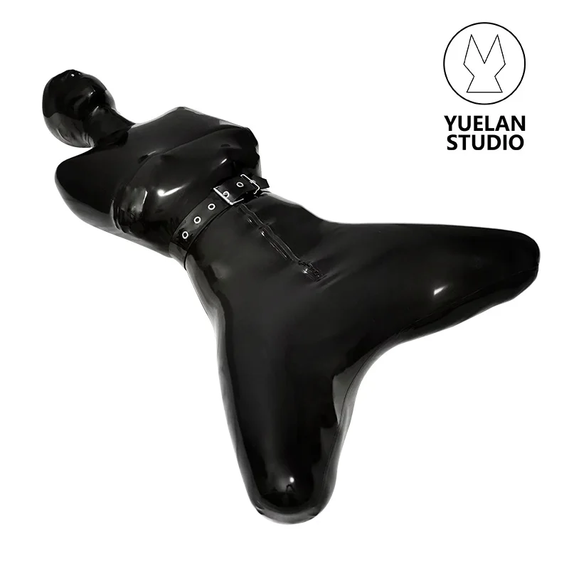 Табиғаттағы түкті жалаңаш әйелдер