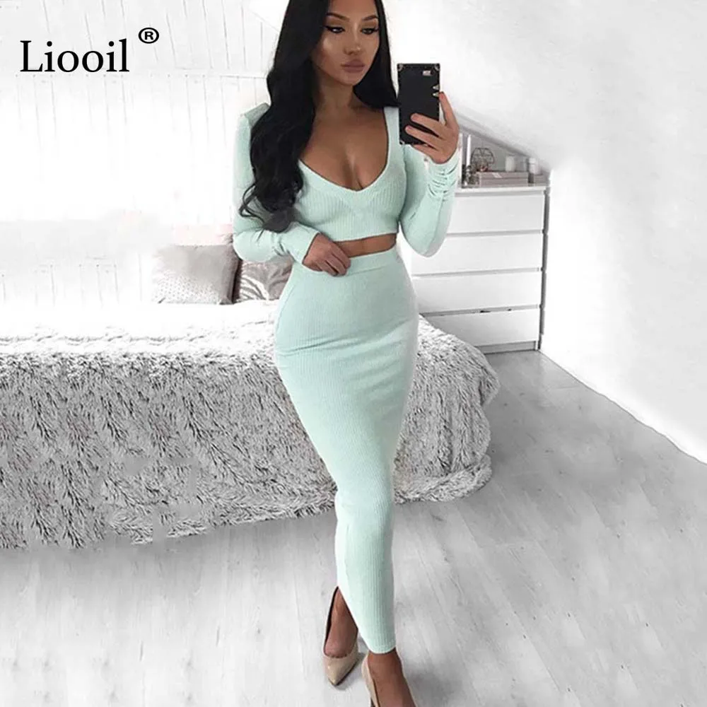Белый 2 шт. трикотажный комплект короткий свитер Топ и Bodycon Юбка макси юбки для
