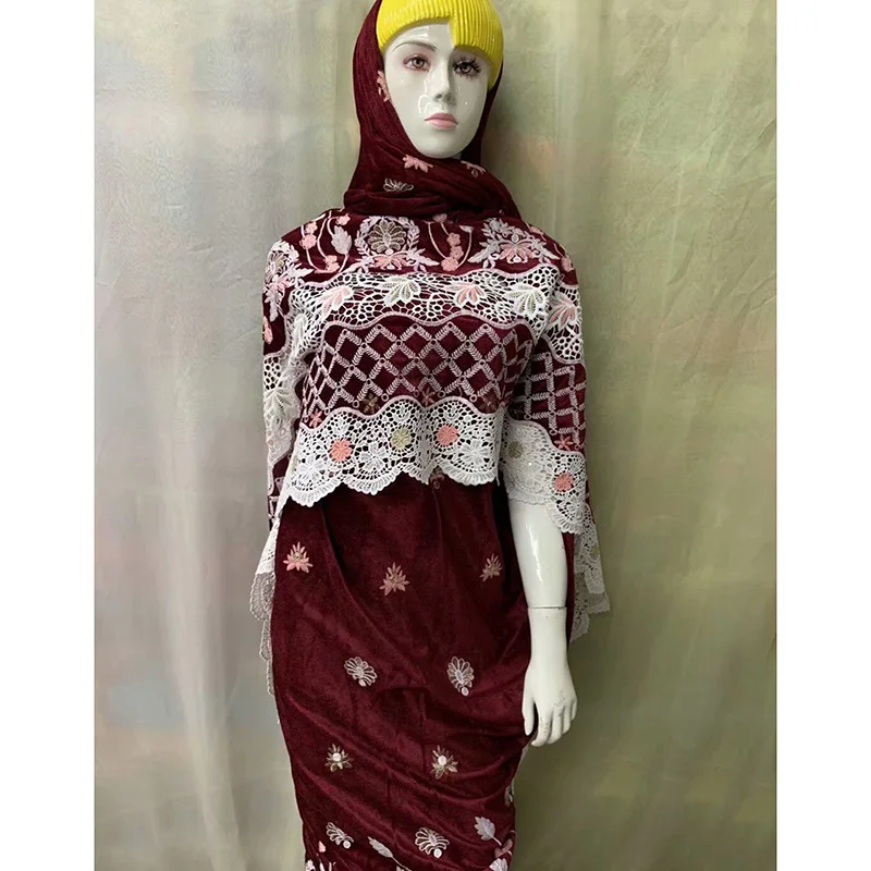 

Women dresses water soluble Lace Fabric in white colorful vines pattern B8V32 Top selling good quality velvet lace fabric