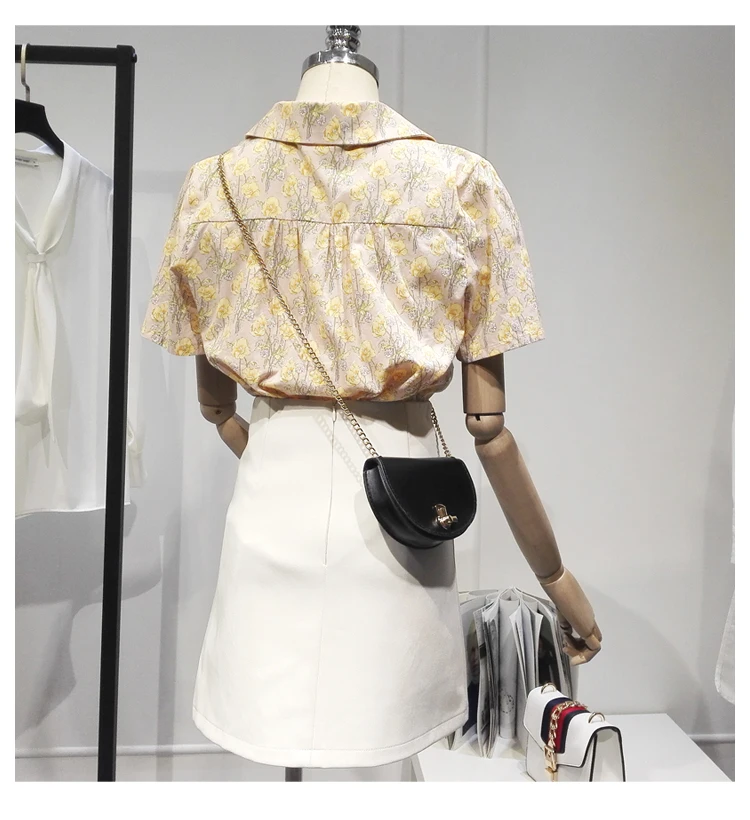 

2021 Summer New Shirt Peter Pan Collar Top Short Sleeve Loose Sweet Western Style Floral Blouse Fashion Blusas De Mujer