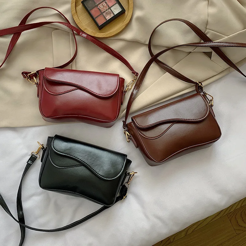 

2020 new trendy Korean retro small bag female fashion simple small square bag wild shoulder messenger bag 13